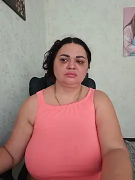 -CUTE-EVVIL- online show from June 26, 2026, 9:03 am