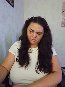-CUTE-EVVIL- online show from June 28, 2026, 5:30 pm