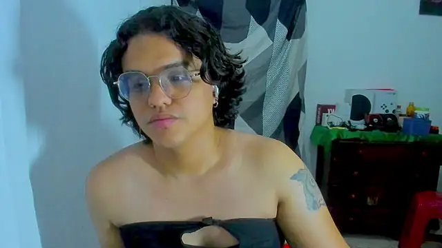 Diane exotic online show from July 19, 2026, 11:52 pm