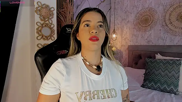 Leidy 2026 online show from April 30, 2026, 12:55 pm