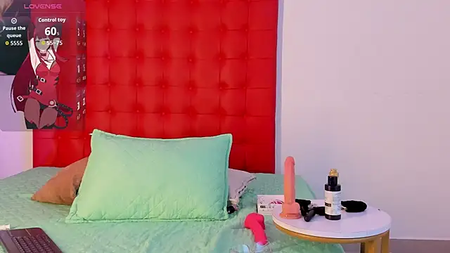 Snapshot of melody_clark_ chatting on May 28, 2026, 8:17 pm melody clark online show from May 28, 2026, 8:17 pm