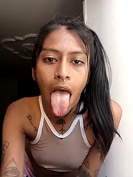 angel dolltsx online show from April 27, 2026, 8:40 pm