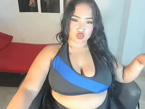 Curvybigassx online show from July 24, 2026, 3:04 am