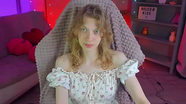 Emily Cartex online show from May 23, 2026, 5:34 am