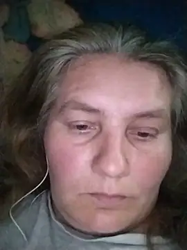 Snapshot of IrisMaris37 chatting on June 25, 2026, 9:25 am IrisMaris37 online show from June 25, 2026, 9:25 am