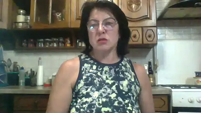 Fiona06 online show from May 19, 2026, 5:30 pm