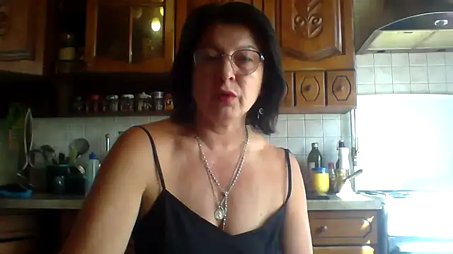 Fiona06 online show from May 29, 2026, 6:11 am