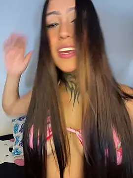 sarah escobarr  online show from June 8, 2026, 7:03 pm