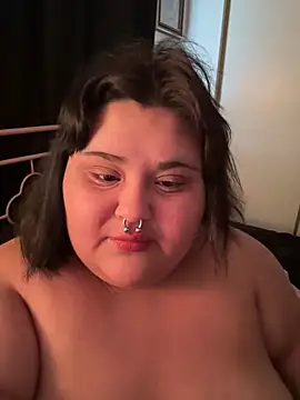 tattooedslut666 online show from June 8, 2026, 1:55 pm