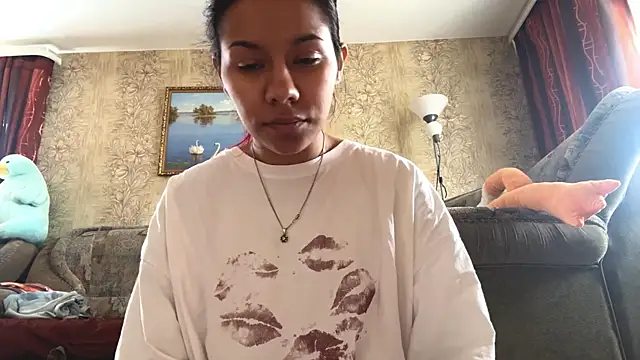 Daisyrtl online show from April 26, 2026, 11:41 am