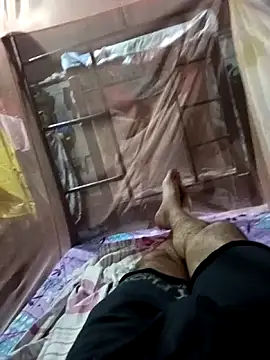 Pareja carliente online show from April 29, 2026, 12:27 am