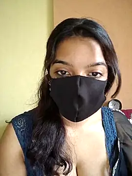 Snapshot of vanika2000 chatting on May 19, 2026, 5:47 am vanika2000 online show from May 19, 2026, 5:47 am