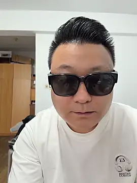 langzi-888 online show from June 6, 2026, 7:57 am