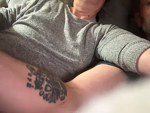 Snapshot of susitanito chatting on March 4, 2025, 3:11 am susitanito online show from March 4, 2025, 3:11 am