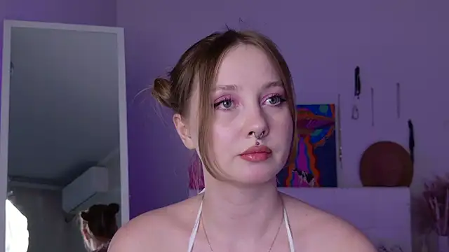 ooopsitscandy online show from May 26, 2026, 3:52 pm