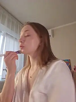 ooopsitscandy online show from June 9, 2026, 3:56 pm