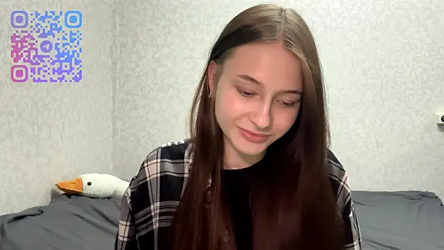 VikaPeace online show from April 26, 2026, 10:07 pm