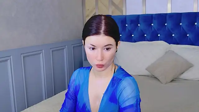 Snapshot of Gina_lima chatting on June 17, 2026, 8:32 pm Gina lima online show from June 17, 2026, 8:32 pm