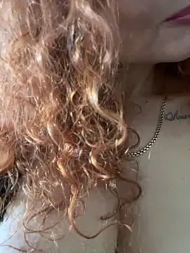 Snapshot of kisulya chatting on September 28, 2025, 9:03 am kisulya online show from September 28, 2025, 9:03 am