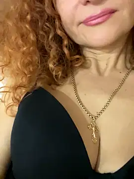 Snapshot of kisulya chatting on October 10, 2025, 6:12 am kisulya online show from October 10, 2025, 6:12 am