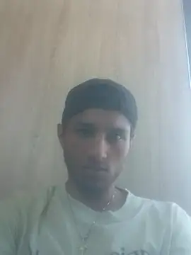 hotrichardo2 online show from June 4, 2026, 10:32 am