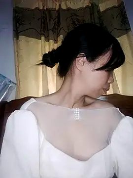 liulian2026 online show from April 28, 2026, 12:20 am