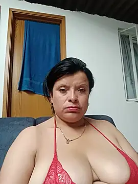 Samantha Kieran online show from June 18, 2026, 10:03 pm