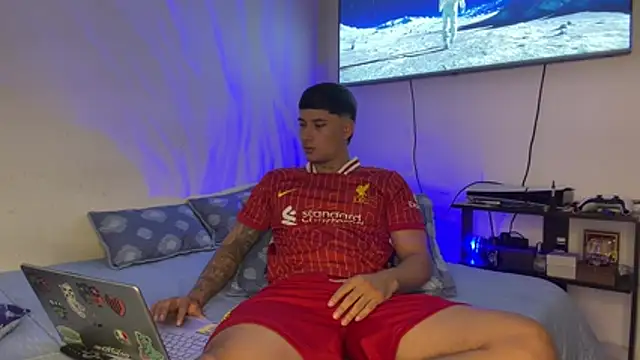 SexxxySquirterStev777 online show from July 18, 2026, 2:10 pm