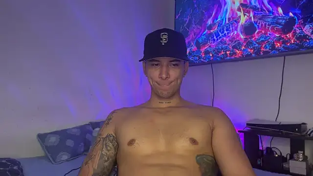 SexxxySquirterStev777 online show from July 28, 2026, 3:32 pm