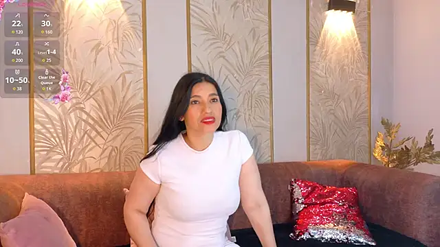 Dalila 5 online show from June 20, 2026, 7:27 pm