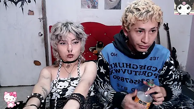Cute Chrixxx online show from May 21, 2026, 12:01 pm