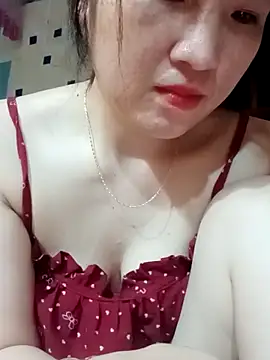 Kee2000 online show from May 30, 2026, 3:09 pm