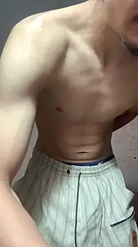 adamhdgdhdv73 online show from May 18, 2026, 11:54 pm