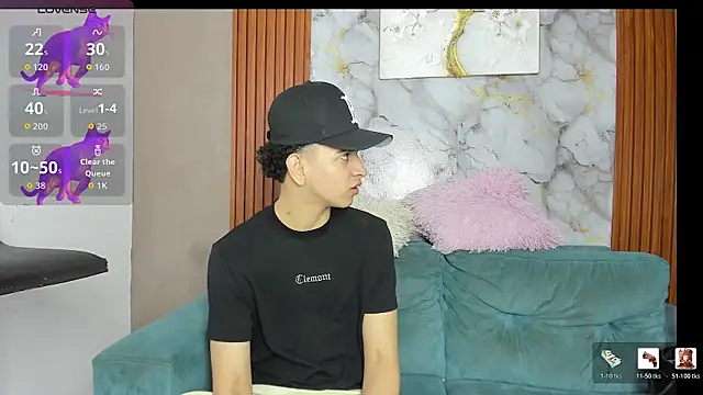 LOVE GUYS1 online show from June 8, 2026, 3:23 pm