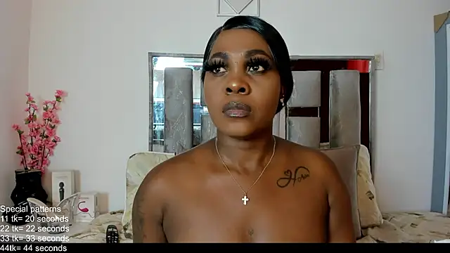 EmilyRooa1 online show from July 4, 2026, 8:48 pm