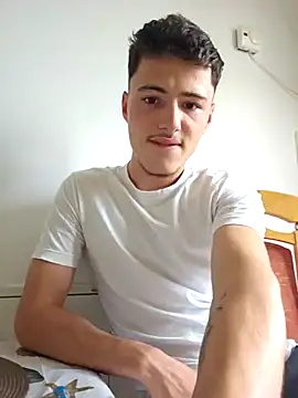 denysio89 online show from July 27, 2026, 12:34 pm