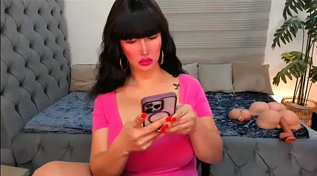 Snapshot of PlayfullMaria chatting on December 22, 2024, 3:00 pm PlayfullMaria online show from December 22, 2024, 3:00 pm