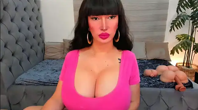 Snapshot of PlayfullMaria chatting on December 24, 2024, 4:08 pm PlayfullMaria online show from December 24, 2024, 4:08 pm