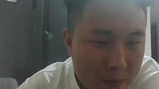 yingtao-888 online show from June 19, 2026, 11:58 am