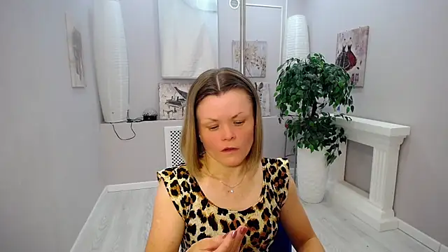 wild temptation  online show from May 29, 2026, 6:11 am