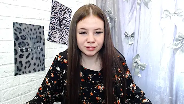 KendraSpt online show from May 1, 2026, 7:35 am