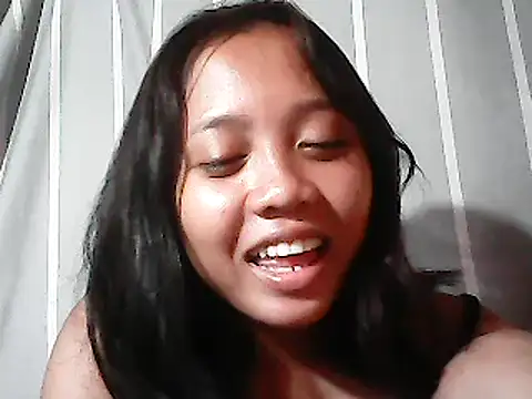 Yours AsianPinayGirl18 online show from June 11, 2026, 12:43 am