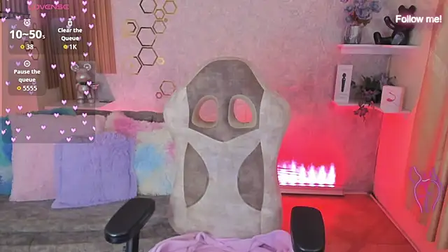mia smoke  online show from July 3, 2026, 1:45 am