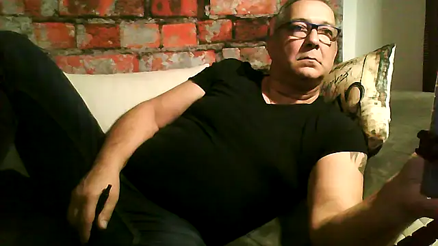 Soloyan online show from February 6, 2026, 6:29 am