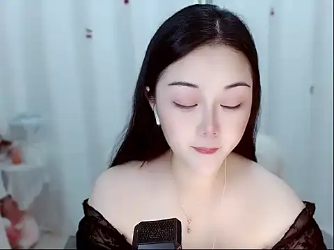 Amy-cnbaby online show from May 23, 2026, 1:33 am