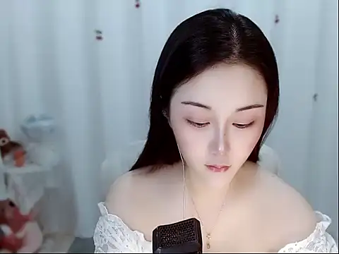 Amy-cnbaby online show from June 5, 2026, 1:12 am