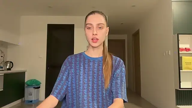 ScarlettBlank online show from May 14, 2026, 1:51 pm