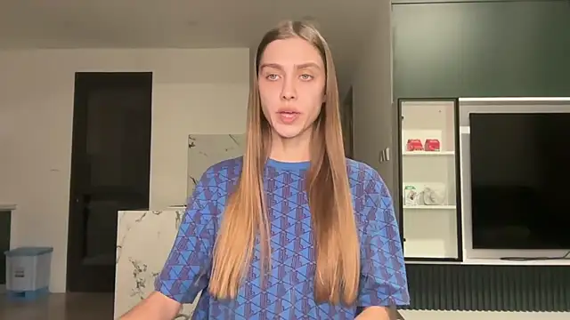 ScarlettBlank online show from May 16, 2026, 10:47 am