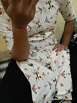 Seema yadav01 online show from June 16, 2026, 5:21 am