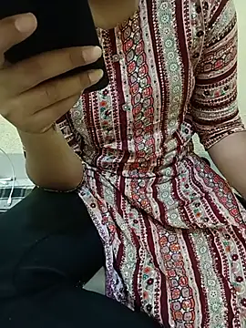 Snapshot of Seema_yadav01 chatting on June 22, 2026, 5:15 am Seema yadav01 online show from June 22, 2026, 5:15 am